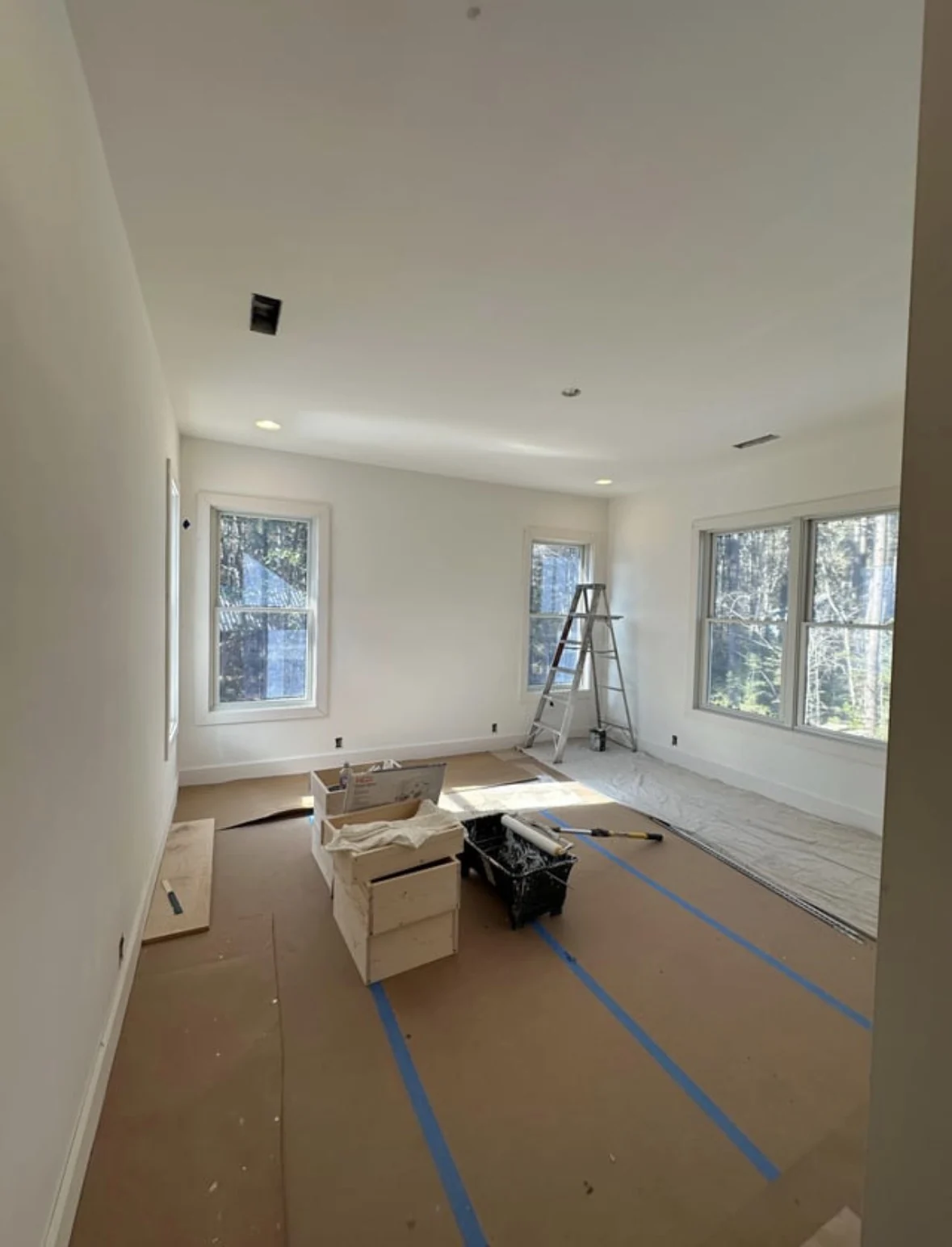 Before: bathroom walls before interior painting